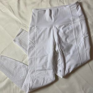 DISCONTINUED LULULEMON leggings 24”inseam